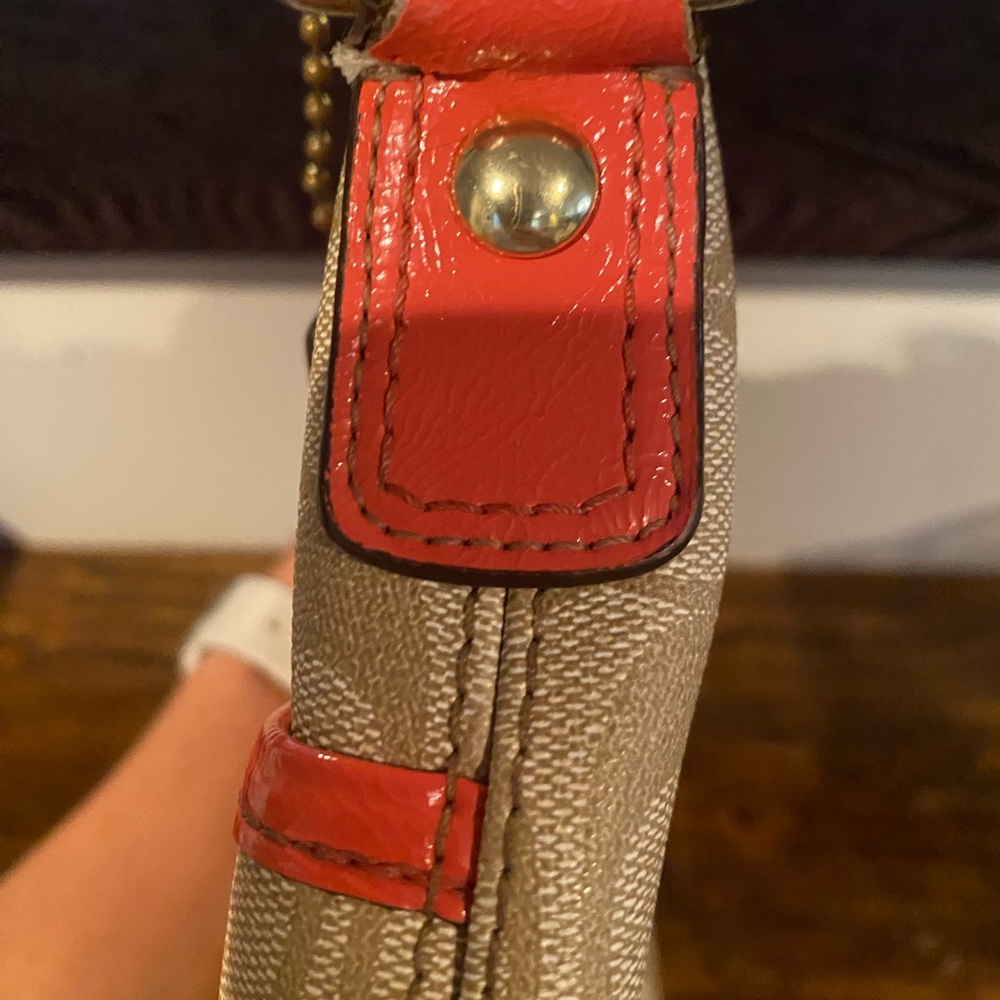 Coach Signature Canvas Shoulder Bag in Khaki with Coral Trim NO SHOULDER STRAP!! - Picture 4 of 7